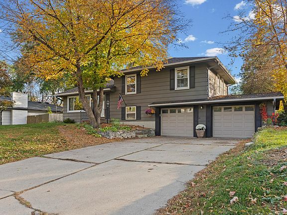 2nd image of 4625 Oxborough Ln