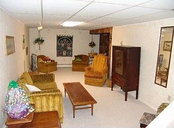 5th image of 9 Terrace Ct