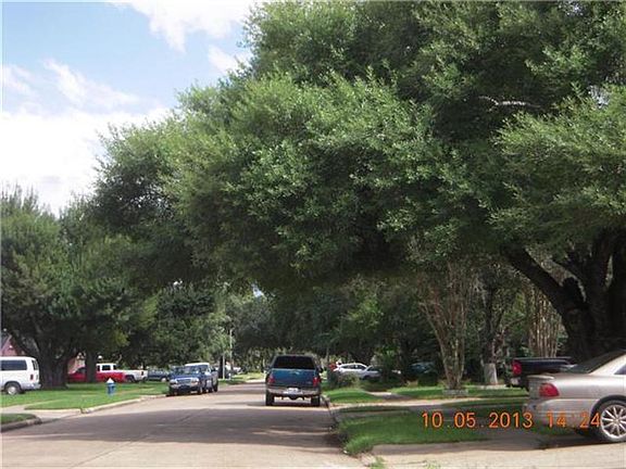 3rd image of 8034 Garden Parks Dr