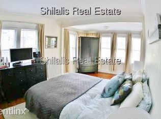 33 Commonwealth Rd, Watertown, MA 02472