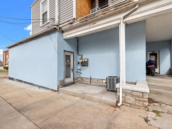 lexington-kentucky-446756855 picture