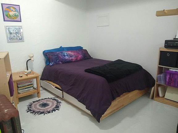 5th image of 2112 Dupont Ave S #0
