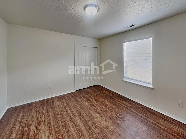 40 N Amanda Dr — Photo 11