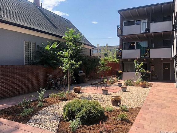2nd image of 525 Pennsylvania St #203