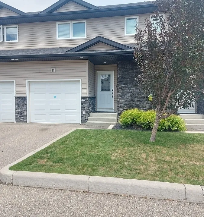 365 Dawson Cres #29