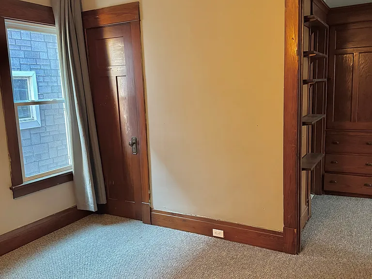 145 Southside Pkwy #4 — Photo 5