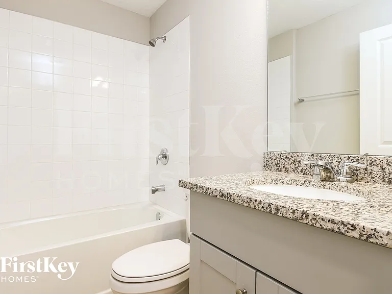 643 Lindbergh Way — Photo 14
