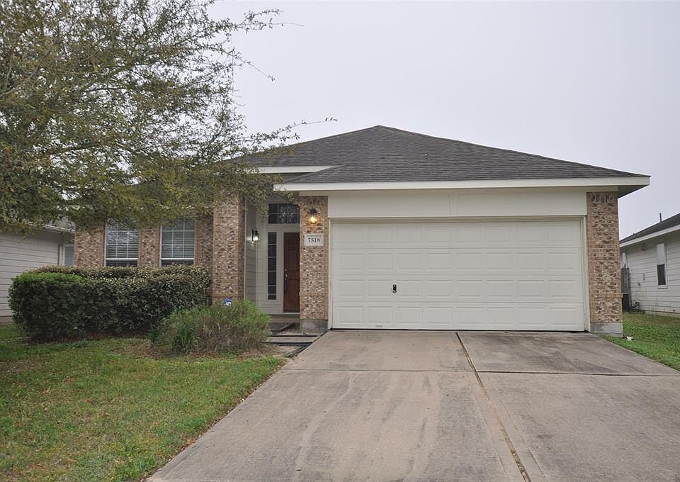 1st image of 7518 Oakleigh Dr