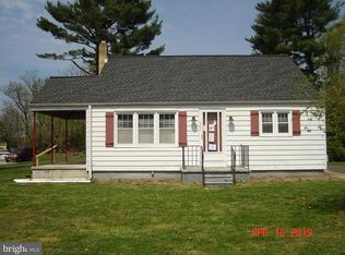 347 Carvin St, Clayton, NJ 08312