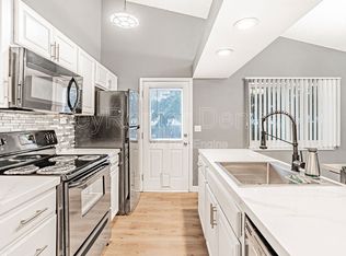 18747 E Carmel Cir, Aurora, CO 80011