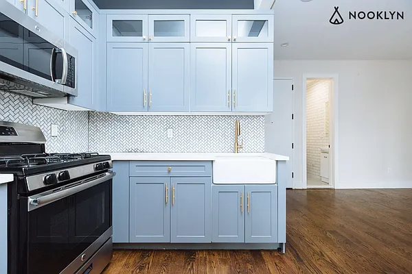Rented by Nooklyn NYC LLC | media 33