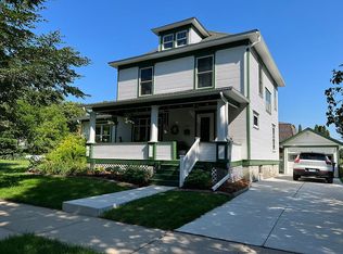 224 6th St W, Hastings, MN 55033