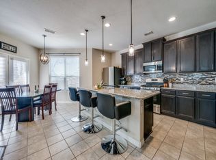 1800 Ridge Creek Ln, Aubrey, TX 76227