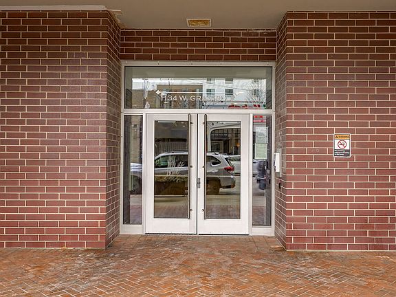 2nd image of 1134 W Granville Ave APT 1207