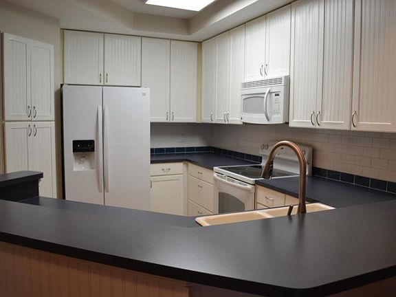 4th image of 5678 N Us Highway 23 APT 9