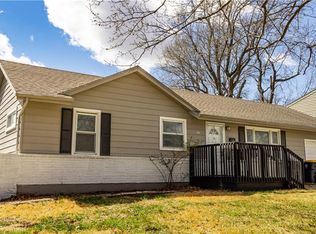 4105 E 107th Ter, Kansas City, MO 64137
