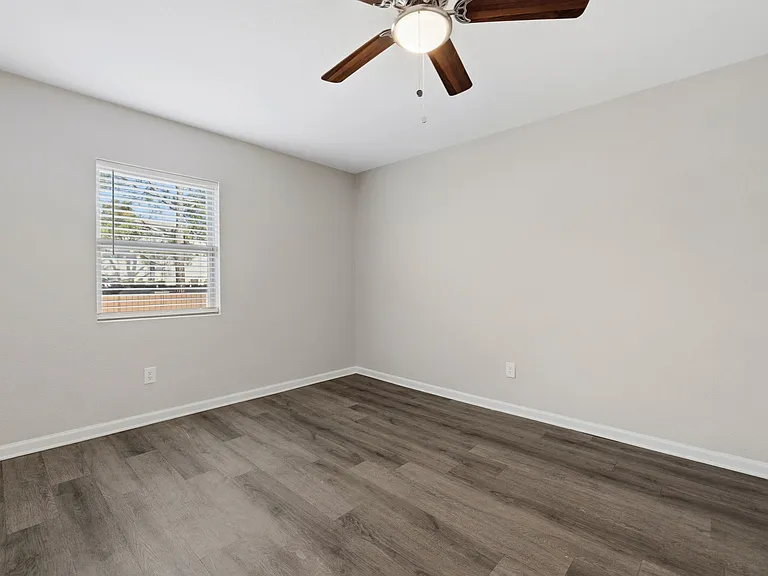 Residences at Overlook — Photo 53