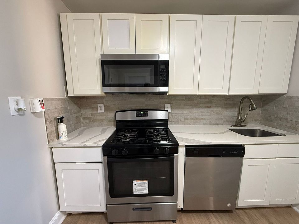 1st image of 6208 Palisade Ave #21E
