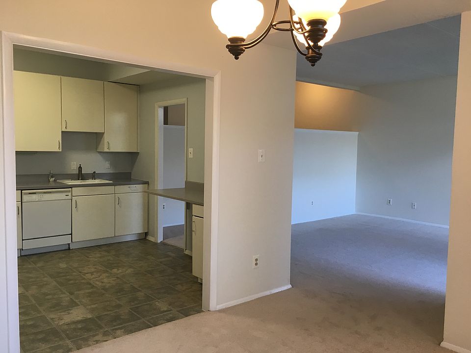 1st image of 11620 Ivystone Ct APT 201