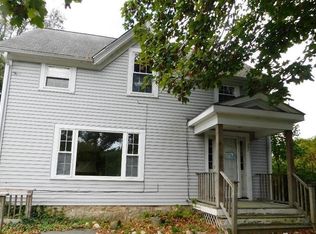 557 Sanford Rd, Westport, MA 02790