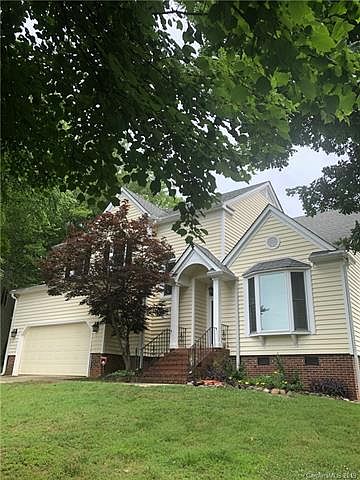 1st image of 107 Prestwood Ln