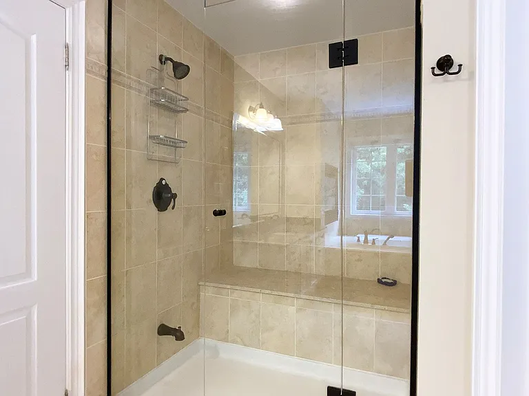 3385 Liptay Ave — Photo 25