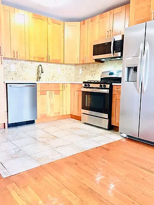 Rented by Keller Williams NYC | media 28