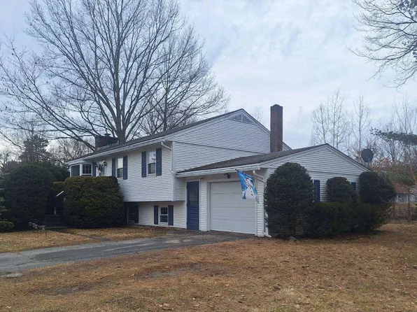 681 Colonial Drive, Hartford, VT 05001
