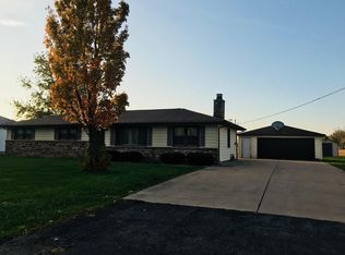 7068 E 3000 North Rd, Manville, IL 61319