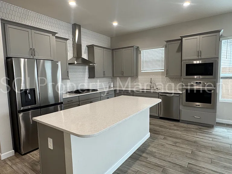 6047 E Sinclair St — Photo 4