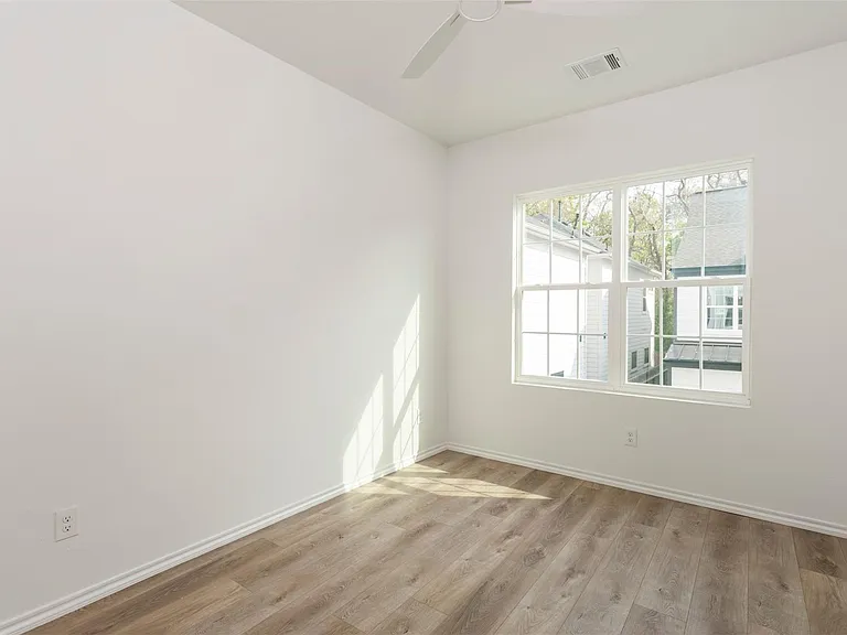 1266 Oakmont Bend Dr — Photo 38
