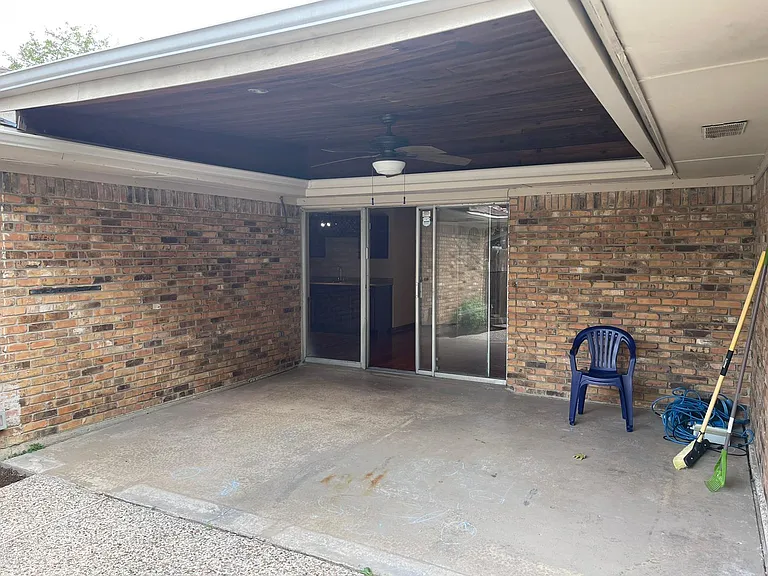2765 N Hillbrier Cir — Photo 10