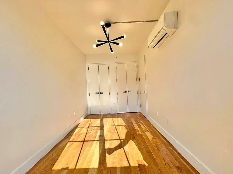 12 Ford St #7C — Photo 14