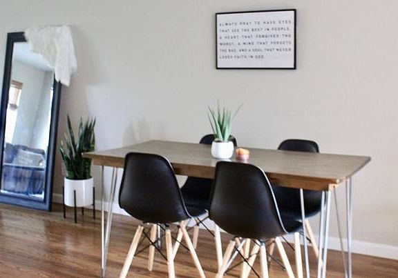 Dining Room Area