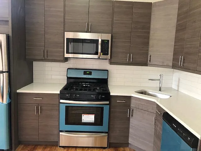 2337 W North Ave #3R — Photo 4