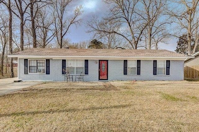 1st image of 104 Cairo Dr