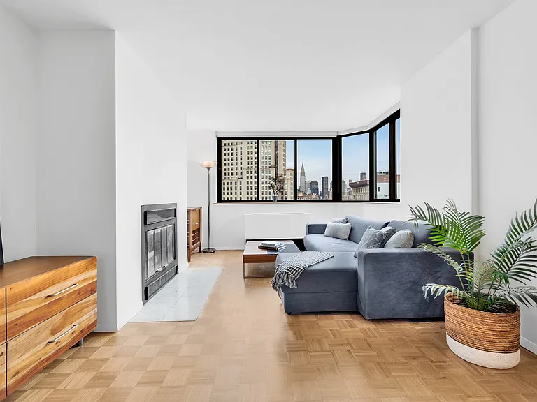 280 Park Ave S #26M — Photo 2