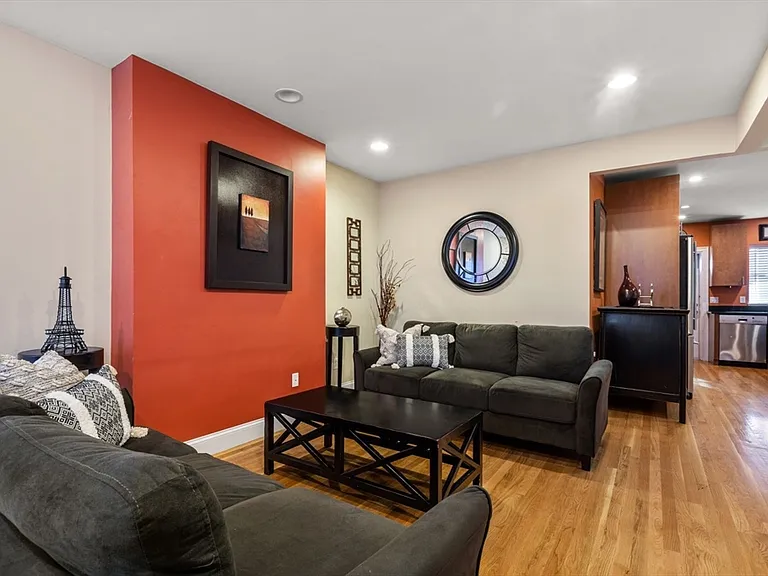 30 Edgerly Rd #3 — Photo 3