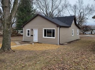 106 3rd Ave, Edwardsville, IL 62025