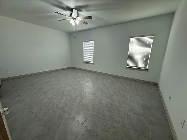 28934 Lupo River Ct — Photo 9