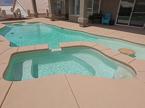 2nd image of 2272 Dawn Dr