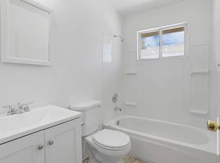 408 E Bianchi Rd APT 4, Stockton, CA 95207