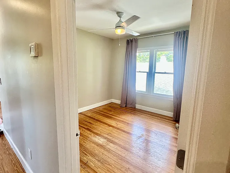 331 Braddock Ave #2 — Photo 6