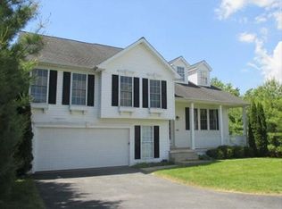 20606 Woodbridge Dr, Hagerstown, MD 21742