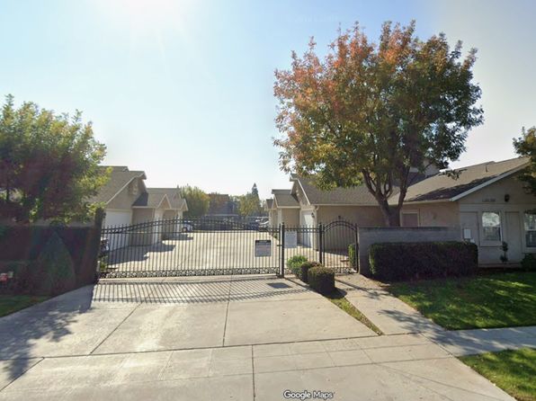 1249 W Spruce Ave