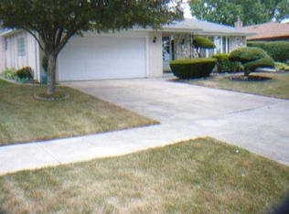 7700 Palm Dr, Orland Park, IL