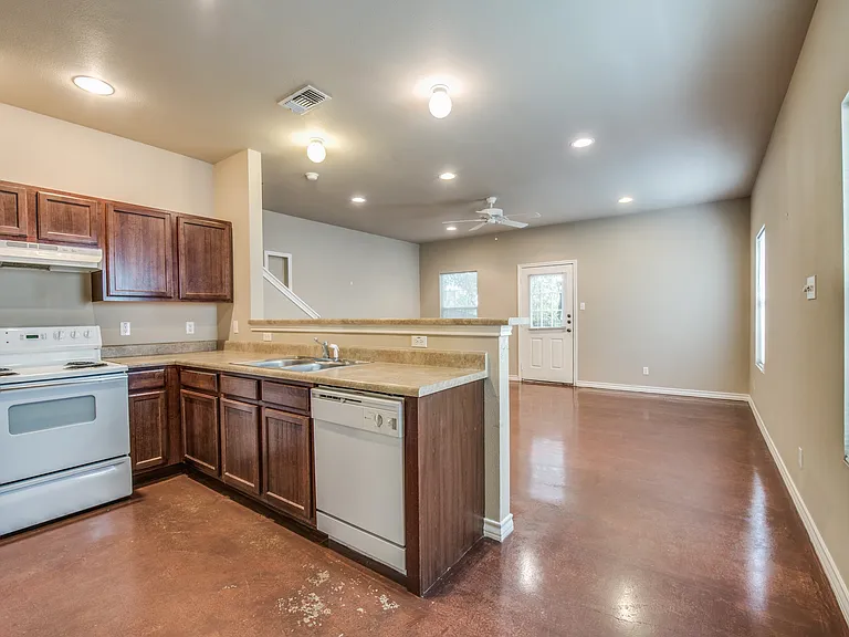 7826 Kingsbury Way #1 — Photo 2