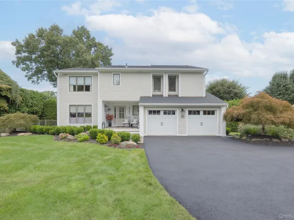 16 Lark Street, Pearl River, NY 10965