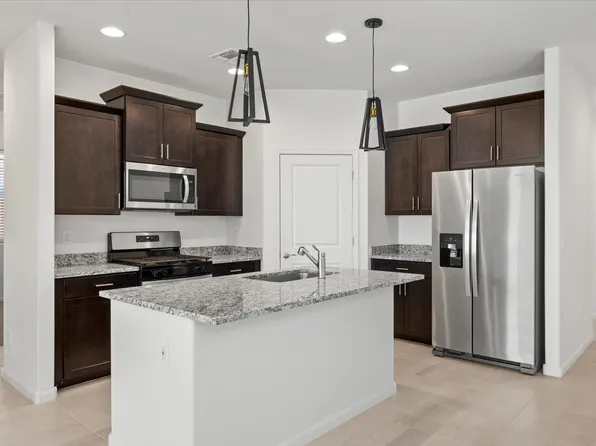 6845 W Sweetshade Ln, Tucson, AZ 85757