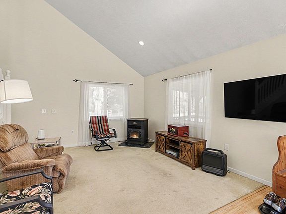 5th image of 8406 Clouse Rd